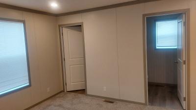 Photo 4 of 7 of home located at 38082 Verona Dr Clinton Township, MI 48036