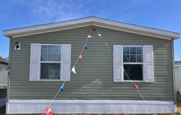 2021 Clayton - Middlebury Mobile Home For Sale