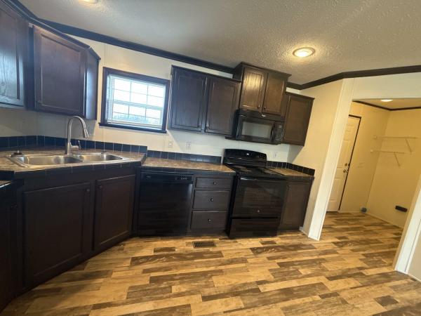 2017 ADVENTURE MOJAVE 2844-1  Home