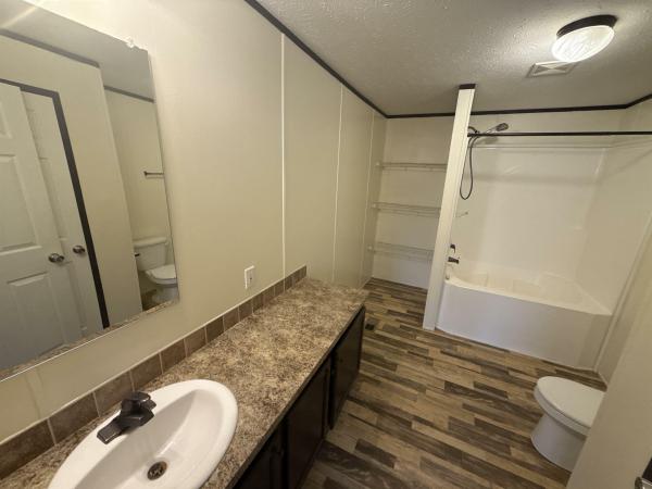 2017 ADVENTURE MOJAVE 2844-1  Home