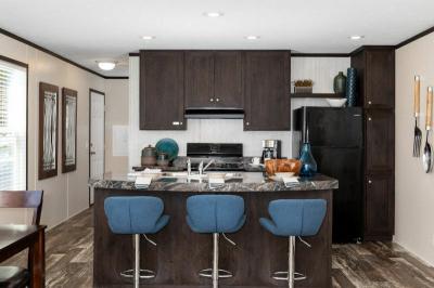 Mobile Home at 21075 Martinique, Site #563 Macomb, MI 48044