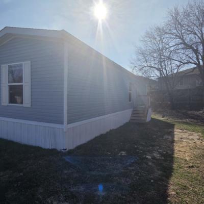 Photo 5 of 12 of home located at 7803 St Andrews Church Rd.#0013 Louisville, KY 40214