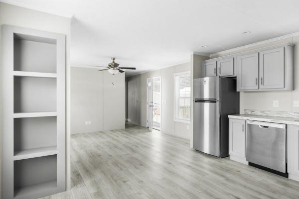 2026 REDMAN NORTHWOOD SW 17 NWS-F-25206  Home