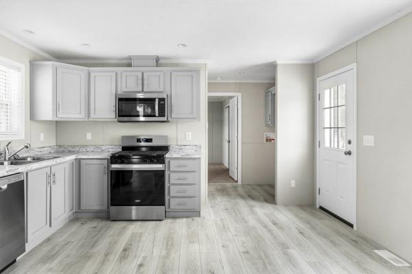 2026 REDMAN NORTHWOOD SW 17 NWS-F-25206  Home