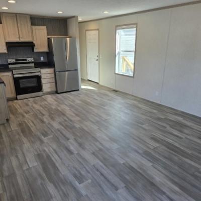 Photo 4 of 8 of home located at 7803 St Andrews Church Rd.#0026 Louisville, KY 40214