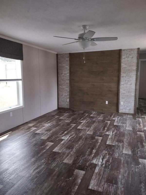 2022 Clayton/Marlette - 56GEM16663BH22 Sapphire  Home