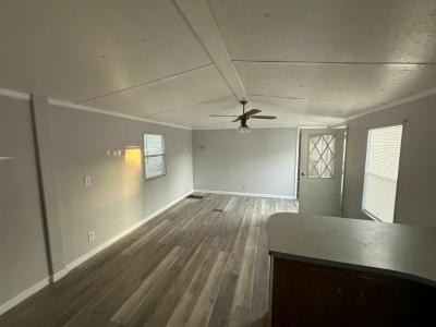 Photo 4 of 19 of home located at 8801 E Moonrise Lane Lot 56 Floral City, FL 34436