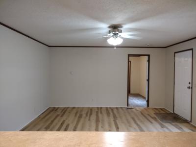 Mobile Home at 3625 Caco Flint, MI 48504