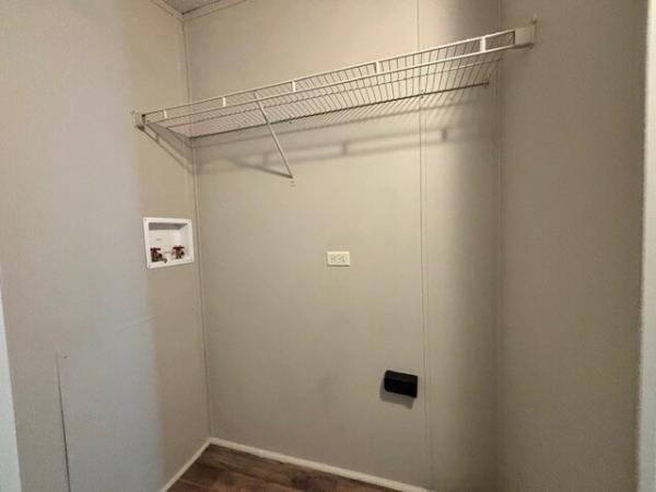 2016 BP-1664-32C  Home