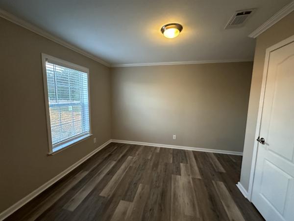 2022  Mobile Home For Sale