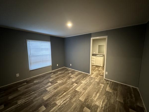 2022 1676210HRN  Home