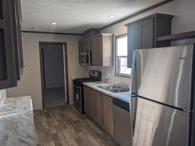 Mobile Home at 300 Forrest Ave., Lot #3 Springfield, IL 62702