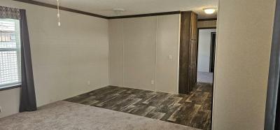 Photo 3 of 12 of home located at 100 Orchid Drive Fenton, MO 63026