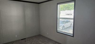 Photo 5 of 12 of home located at 100 Orchid Drive Fenton, MO 63026