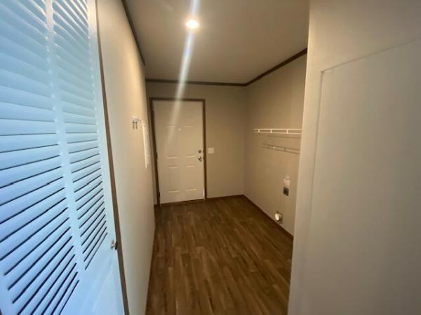 2020 Champion RVH Foundation (RVH2860)  Home