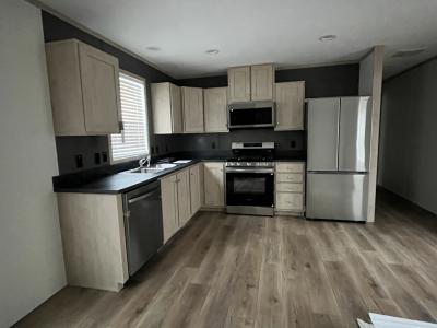 Mobile Home at 5438 Deadwood South Portage, MI 49002