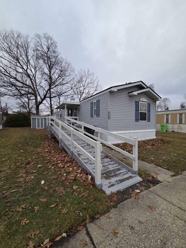 1997 Skyline Manufactured Home