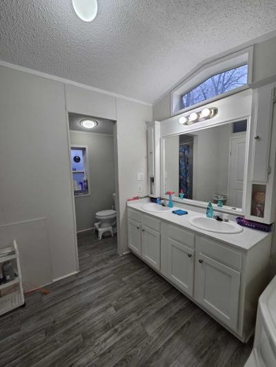 Photo 4 of 10 of home located at 2223 Evergreen St Wixom, MI 48393