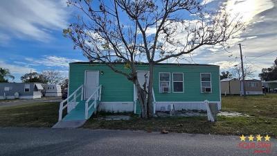Mobile Home at 5137 North Scene Hwy Lake Wales, FL 33898