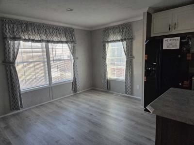 Photo 3 of 11 of home located at 236 Charlestown Road Martinsburg, WV 25405