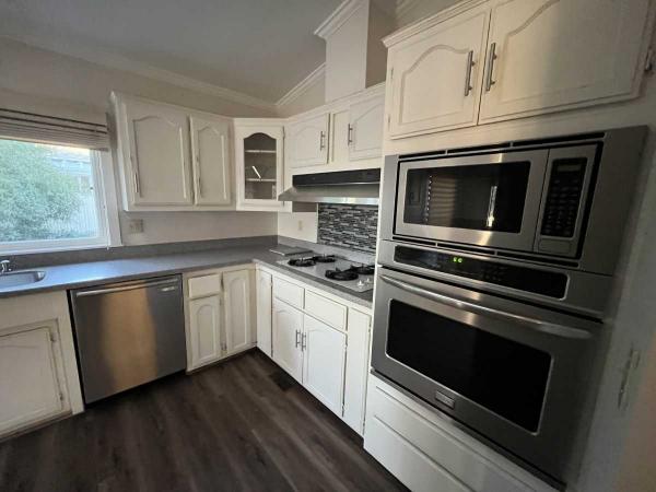 1993 Winchester Manufactured Home