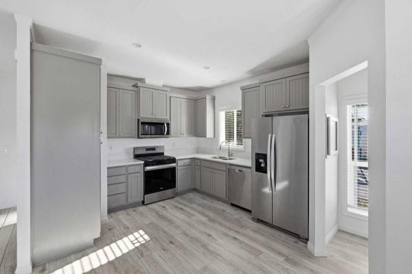 2025 Silvercrest DP05-4427 Manufactured Home