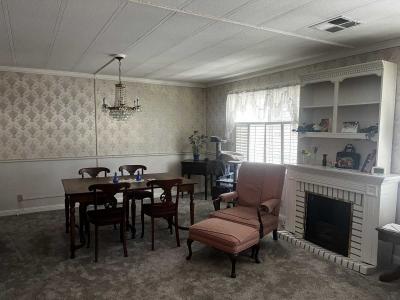 Photo 5 of 18 of home located at 675 Parlanti Lane #63 Sparks, NV 89434