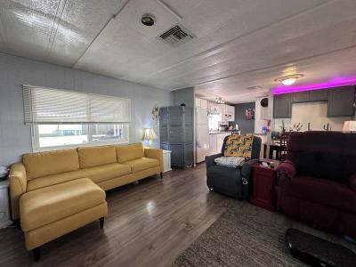 Photo 4 of 13 of home located at 2305 W Ruthrauff #F8 Tucson, AZ 85705