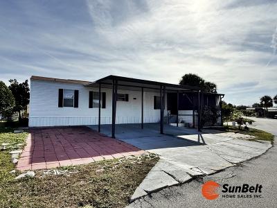 Photo 2 of 18 of home located at 564 Drage Drive Apopka, FL 32703