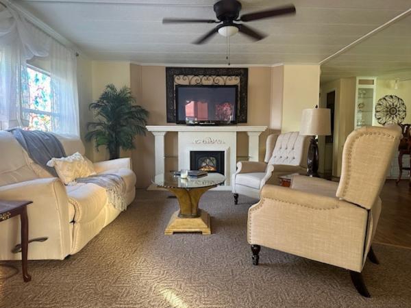 1983 PALM Mobile Home For Sale