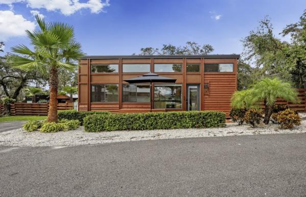 Photo 1 of 2 of home located at 11008 Us Hwy-301 Lot 3 Thonotosassa, FL 33592