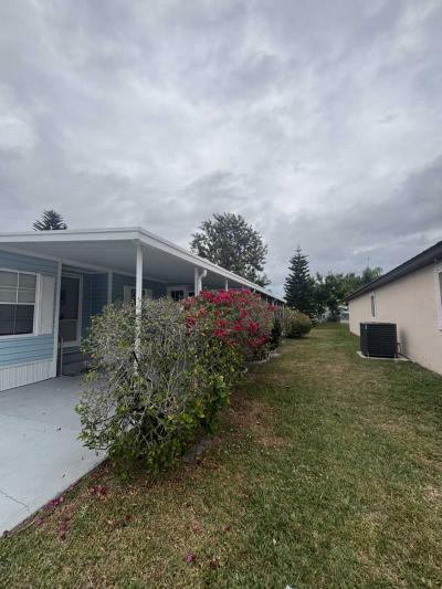 Photo 2 of 19 of home located at 114 Camino Del Rio Port St Lucie, FL 34952