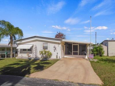 Mobile Home at 38529 Peacock Court Dade City, FL 33525