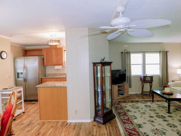 1980 Skyline Manufactured Home