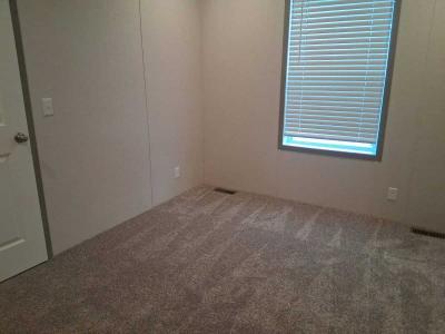 Photo 4 of 12 of home located at 328 W 53rd St, #10 Anderson, IN 46013