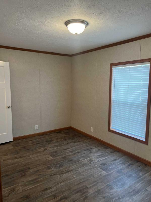 2022 Skyline - Sugar Creek Arlington  Mobile Home