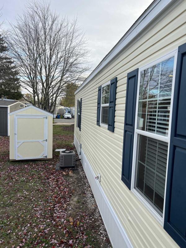 2022 Skyline - Sugar Creek Arlington  Mobile Home