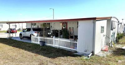 Photo 2 of 12 of home located at 7349 Ulmerton Rd. Largo, FL 33771