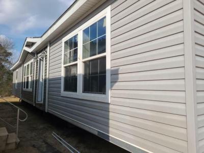 Mobile Home at Farris Mobile Homes Of Laurel 12 Highway 28 W Laurel, MS 39443