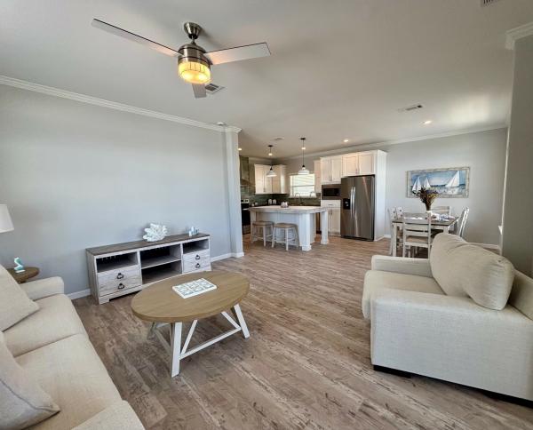 2024 Palm Harbor 340LS28522J(2b/2b) Mobile Home