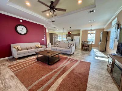 Photo 5 of 26 of home located at 3946 Manatee Club Drive Ruskin, FL 33570