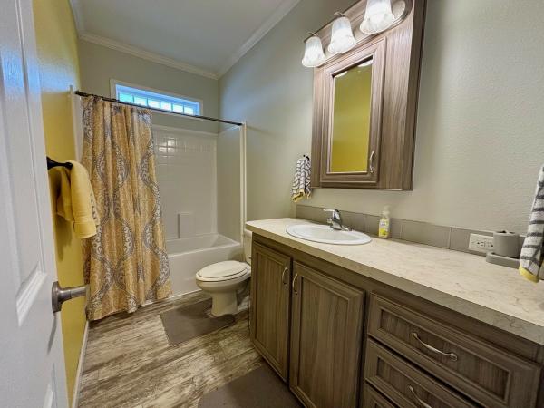 2018 Jacobsen JACFL35277AB Mobile Home