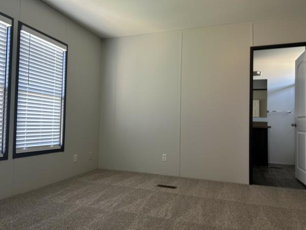 2014 Clayton 31SUN16763A Mobile Home