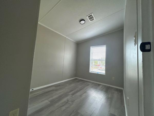 2003 Homes of Merit D503CT Mobile Home