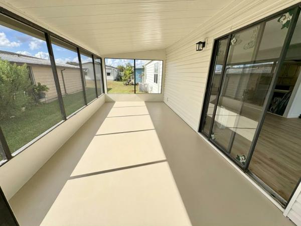 1985 HS TRAD Manufactured Home