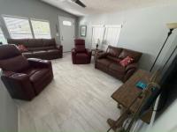 1989 PALM Manufactured Home