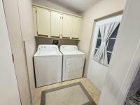 1987 BROO Manufactured Home