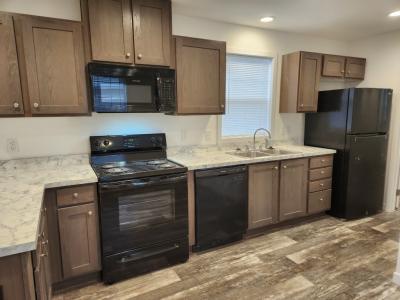 Photo 4 of 10 of home located at 10602 Valette Circle S. Miamisburg, OH 45342