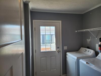 Photo 4 of 6 of home located at 14734 Tewksbury Court Shelby Township, MI 48315