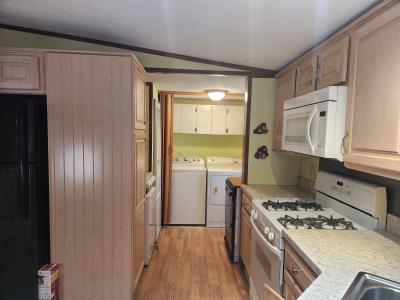 Photo 4 of 7 of home located at 50049 Westcliffe Court Shelby Township, MI 48315